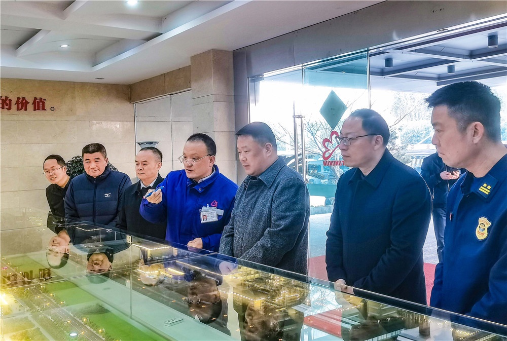 嘉兴市委常委、常务副市长朱苗-网站新闻