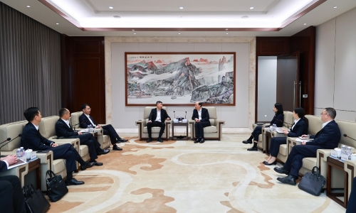 中国工商银行浙江省分行行长田耕莅临尊龙AG调研